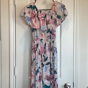 Floral off the shoulder Maxi